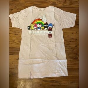 Hello Kitty and Friends tshirt size small new